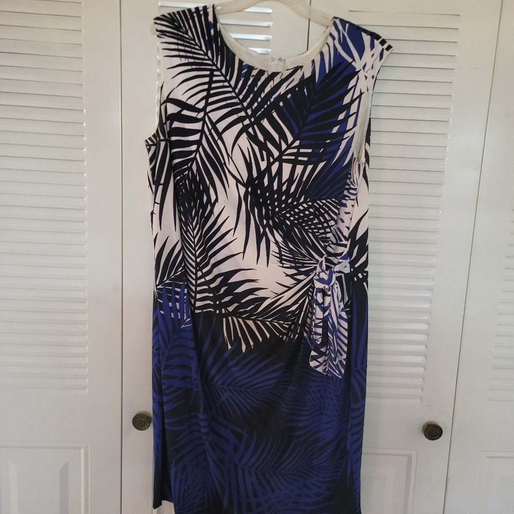 Spring &Sumner dress